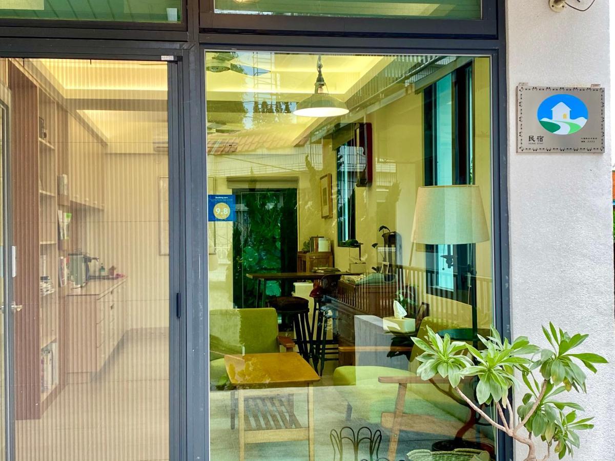Literature River Bank 文學河岸 民宿 Hualien Exterior foto