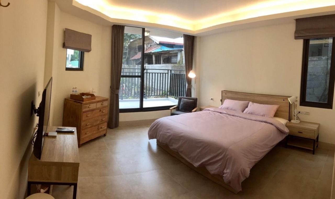 Literature River Bank 文學河岸 民宿 Hualien Exterior foto